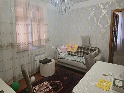 Satılır 3 otaqlı köhnə tikili 90 m²