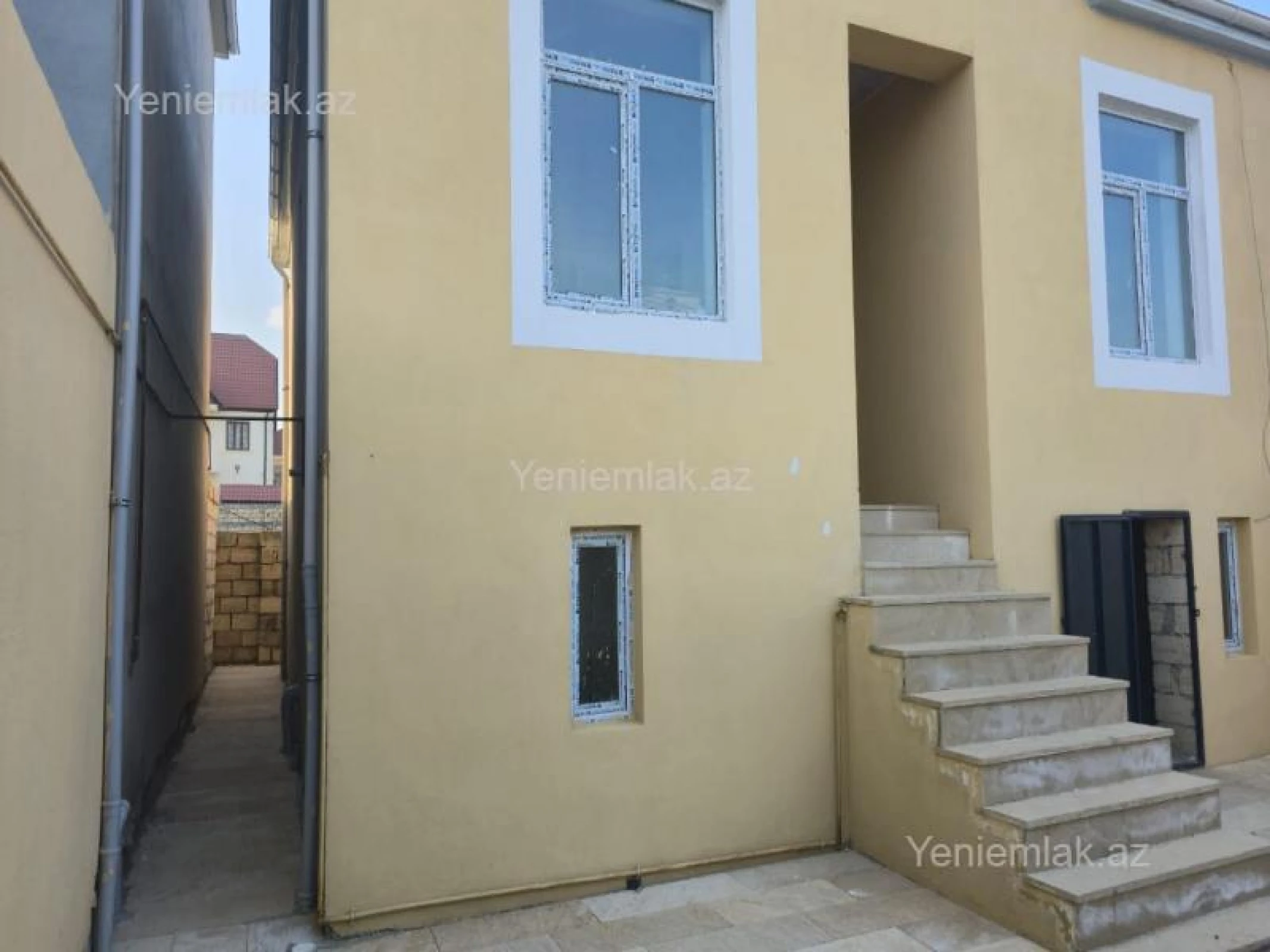 Satılır 3 otaqlı həyət evi 80 m²