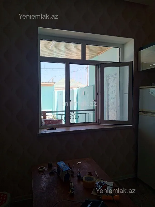 Satılır 3 otaqlı həyət evi 100 m²