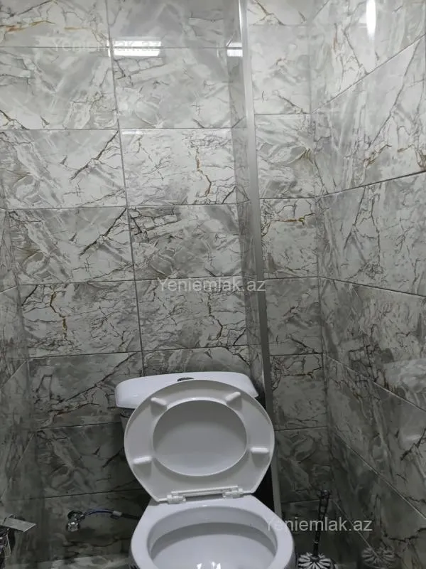 Satılır 2 otaqlı köhnə tikili 56 m²