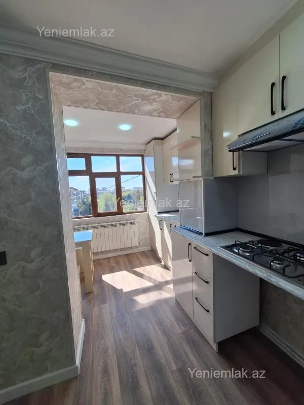 Satılır 2 otaqlı köhnə tikili 53 m²