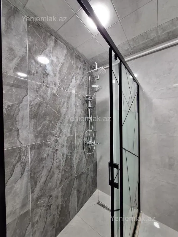 Satılır 2 otaqlı köhnə tikili 53 m²