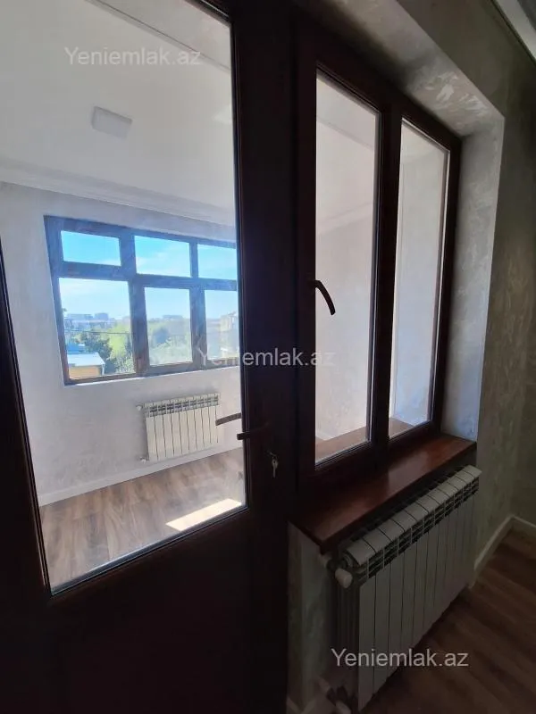 Satılır 2 otaqlı köhnə tikili 53 m²
