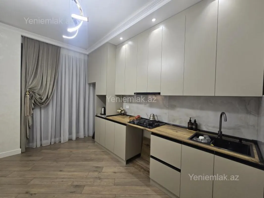 Satılır 3 otaqlı yeni tikili 99 m²