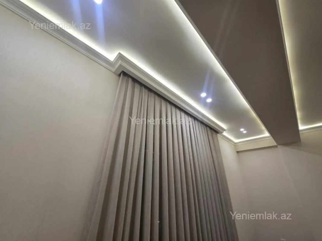 Satılır 3 otaqlı yeni tikili 99 m²