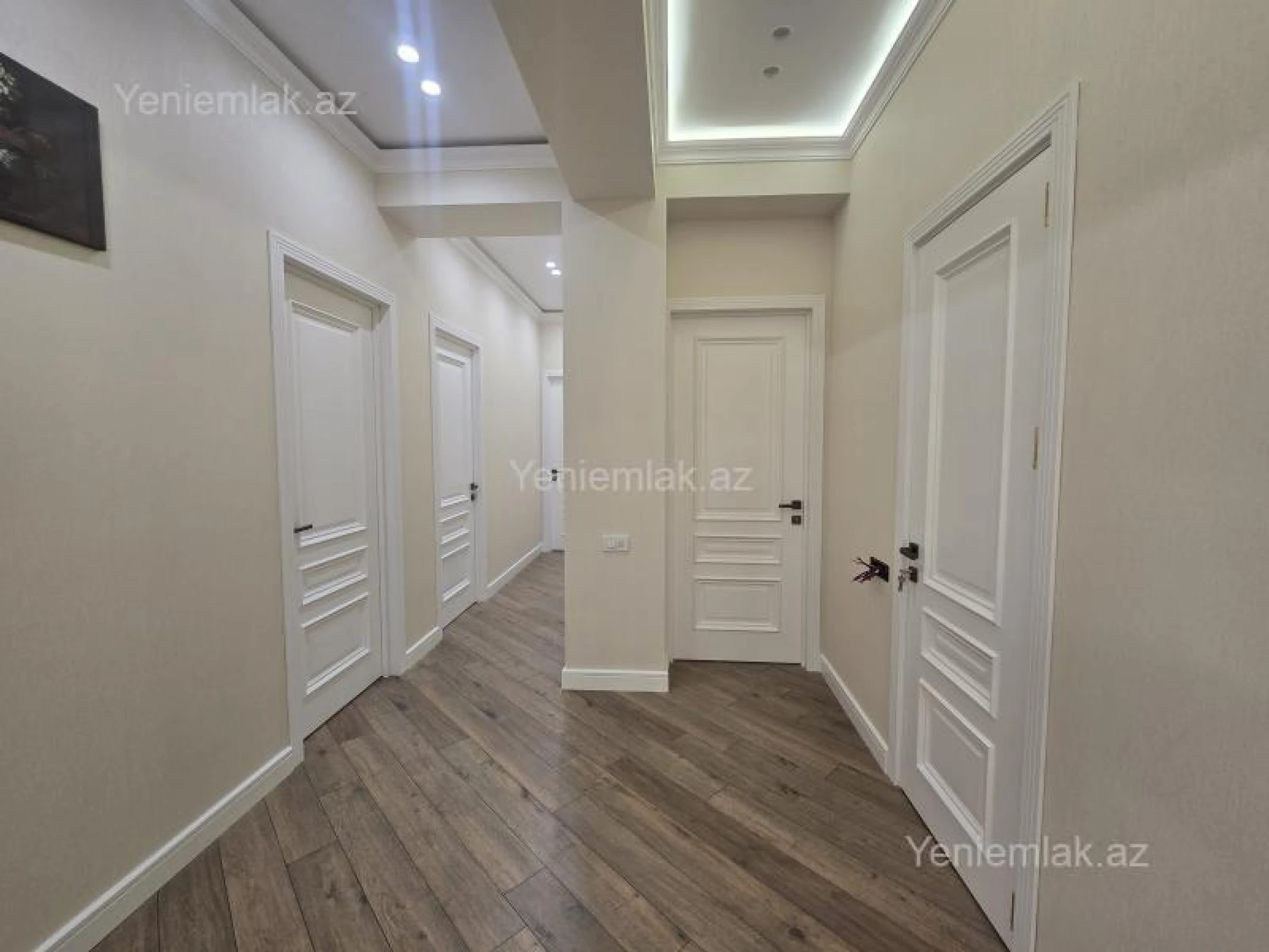 Satılır 3 otaqlı yeni tikili 99 m²