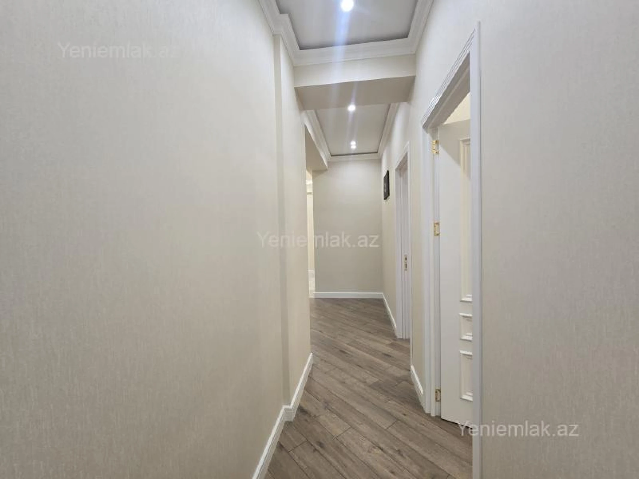 Satılır 3 otaqlı yeni tikili 99 m²