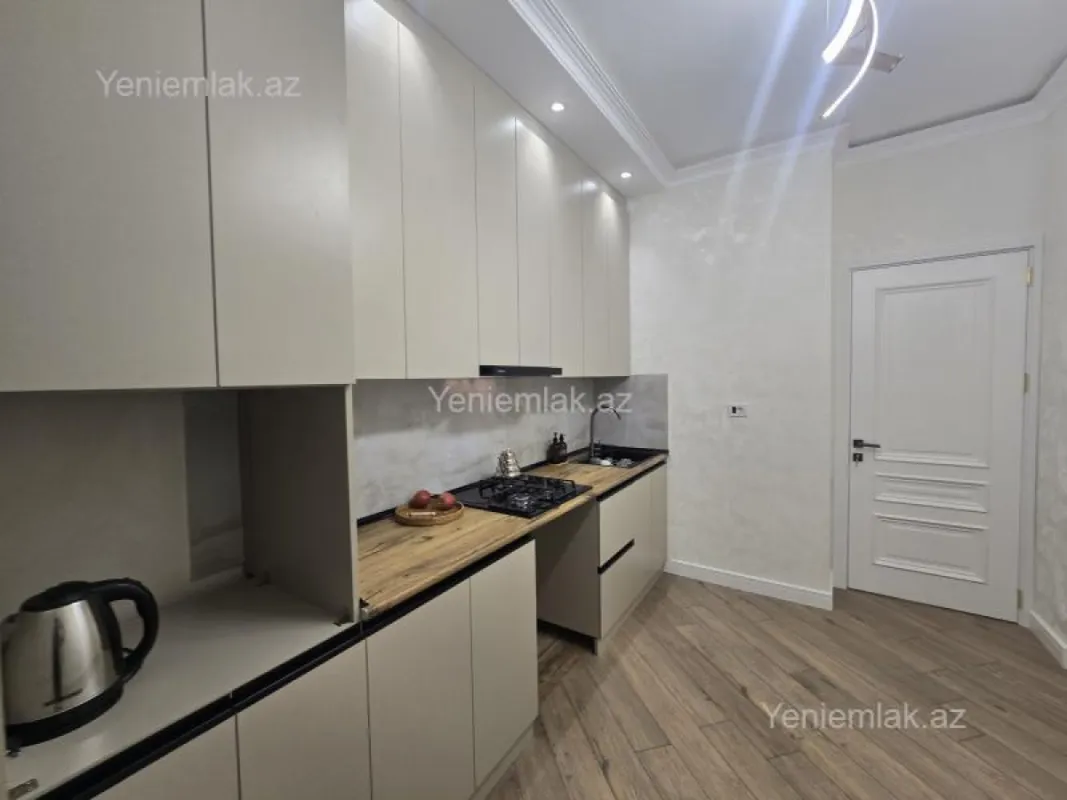 Satılır 3 otaqlı yeni tikili 99 m²