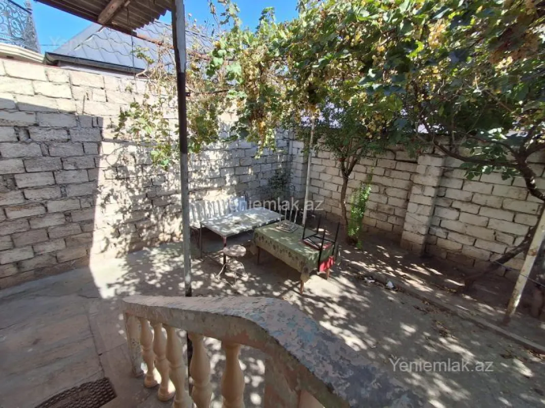 Satılır 3 otaqlı həyət evi 120 m²