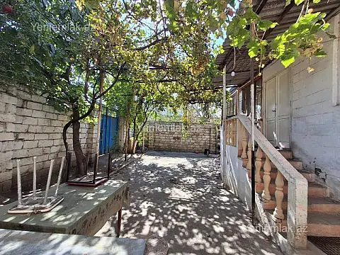 Satılır 3 otaqlı həyət evi 120 m²