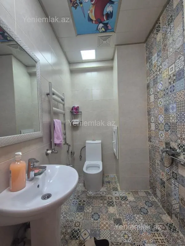 Satılır 3 otaqlı yeni tikili 112 m²