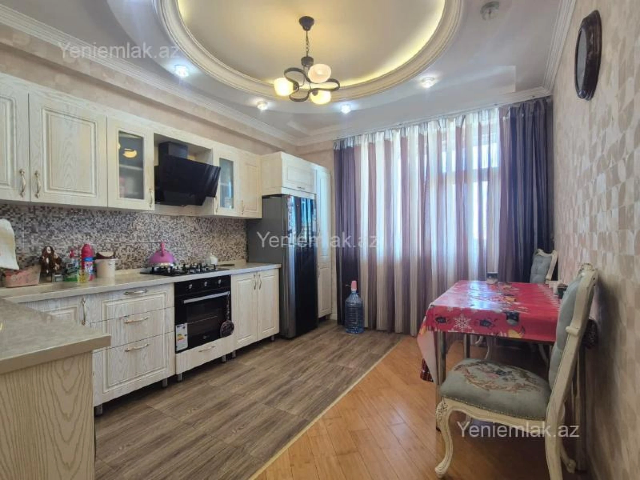 Satılır 3 otaqlı yeni tikili 112 m²