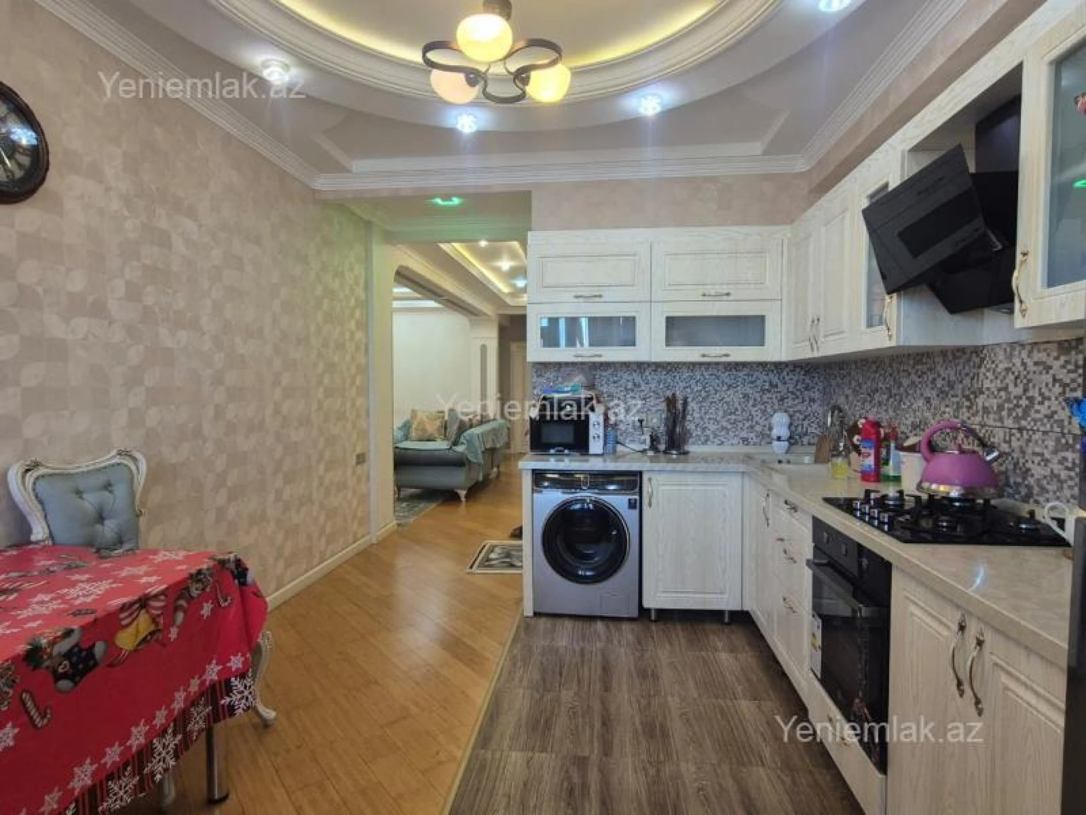 Satılır 3 otaqlı yeni tikili 112 m²