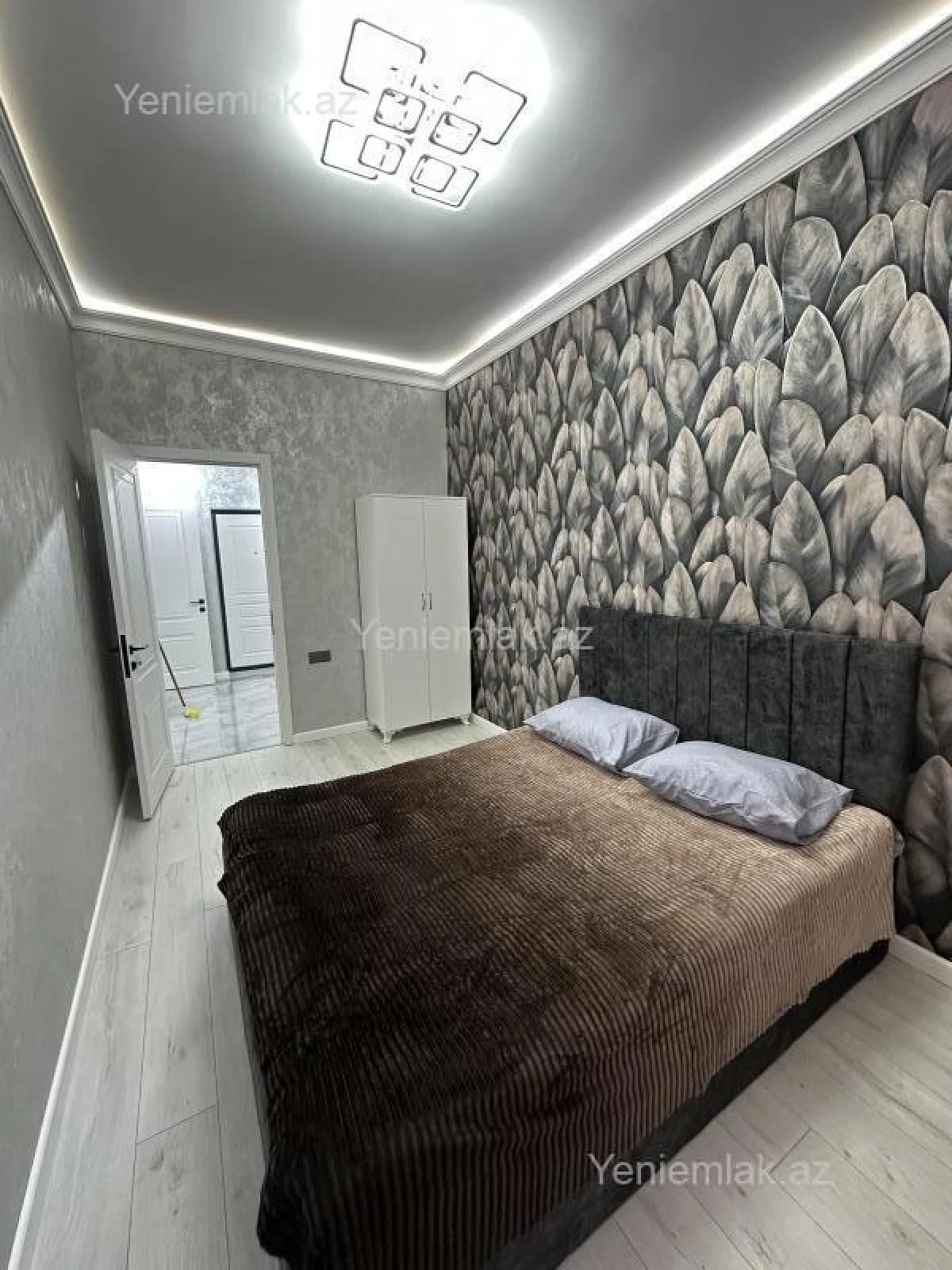 Satılır 2 otaqlı yeni tikili 55 m²