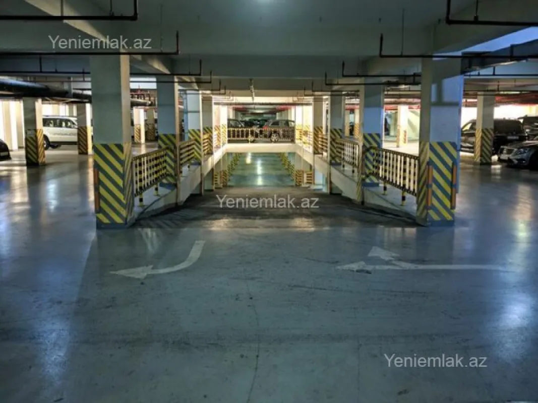 Satılır 3 otaqlı yeni tikili 155 m²