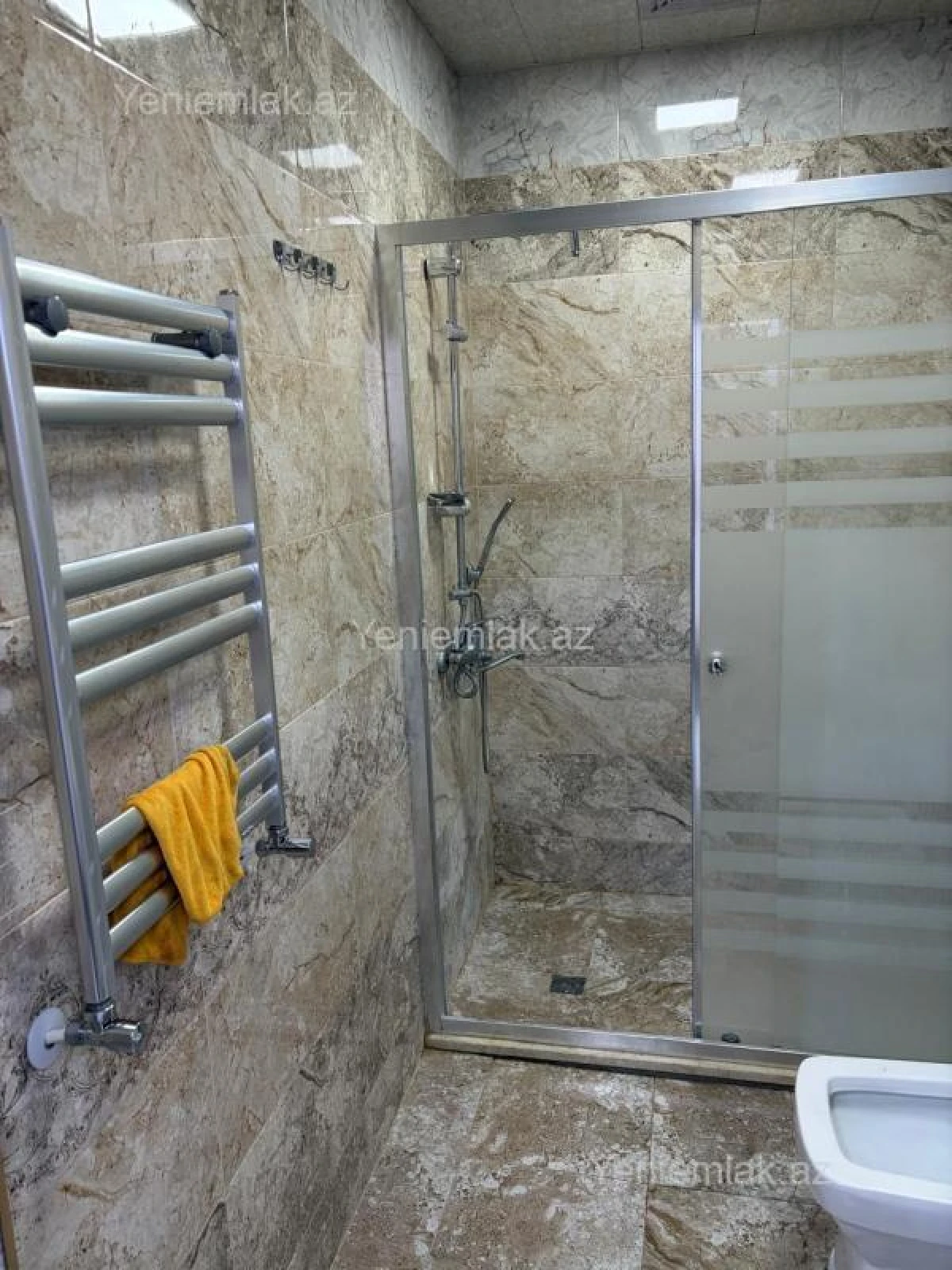 Satılır 2 otaqlı yeni tikili 78 m²