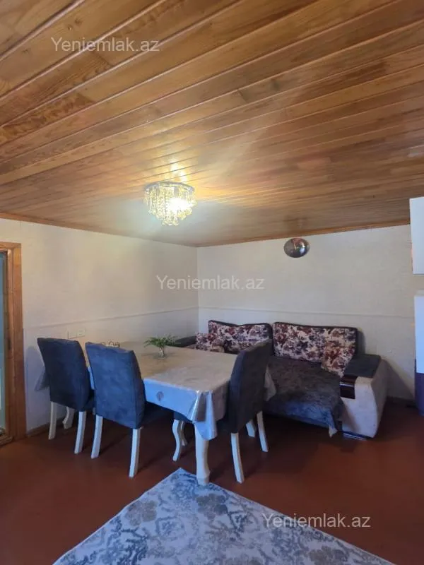 Satılır 2 otaqlı həyət evi 55 m²