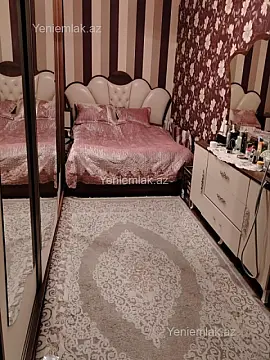 Satılır 4 otaqlı köhnə tikili 82 m²