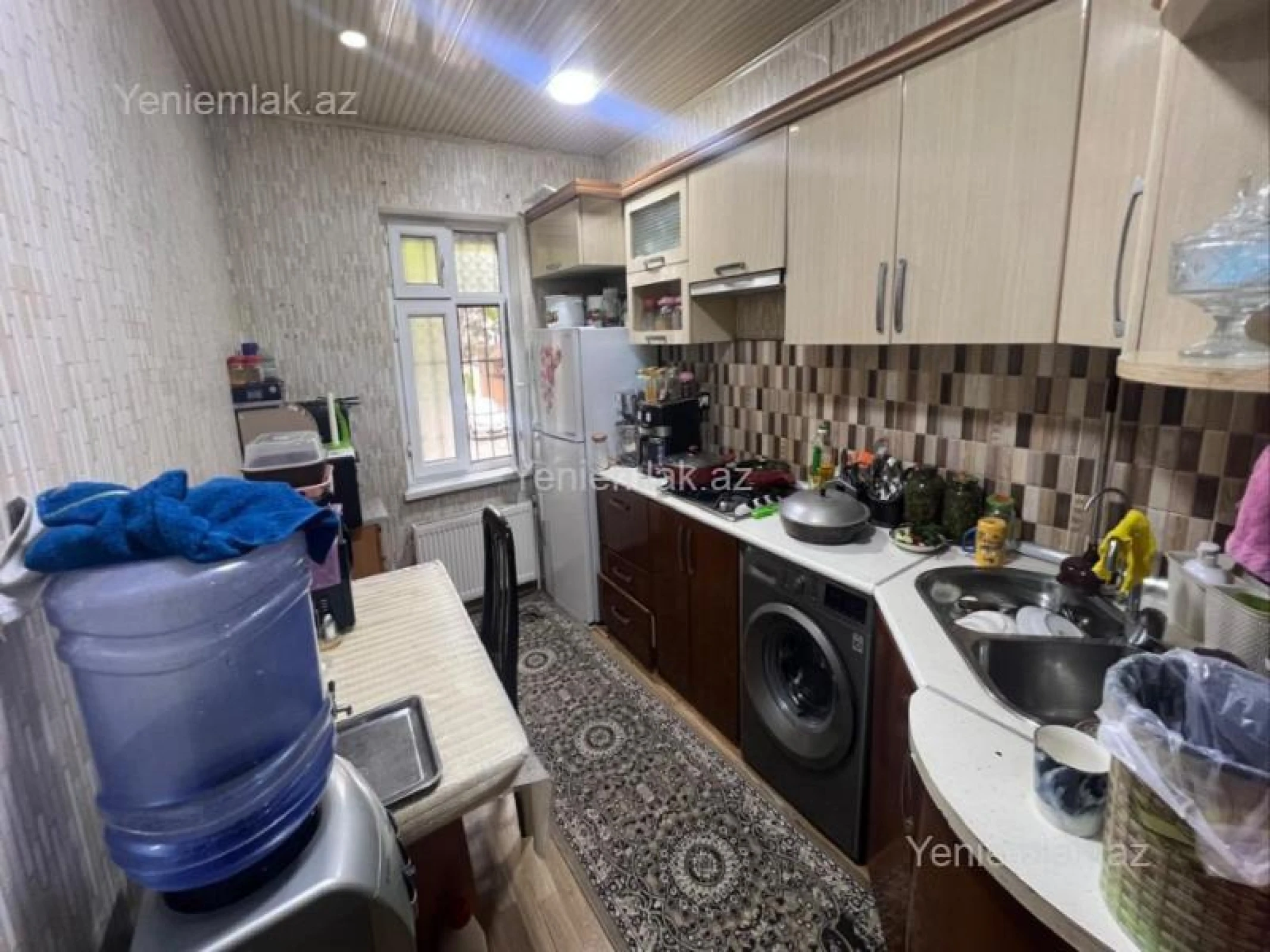 Satılır 4 otaqlı köhnə tikili 82 m²