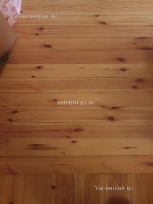 Satılır 4 otaqlı köhnə tikili 90 m²