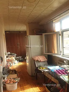Satılır 4 otaqlı köhnə tikili 90 m²