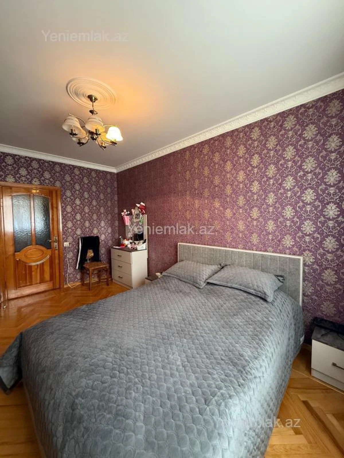 Satılır 3 otaqlı köhnə tikili 75 m²