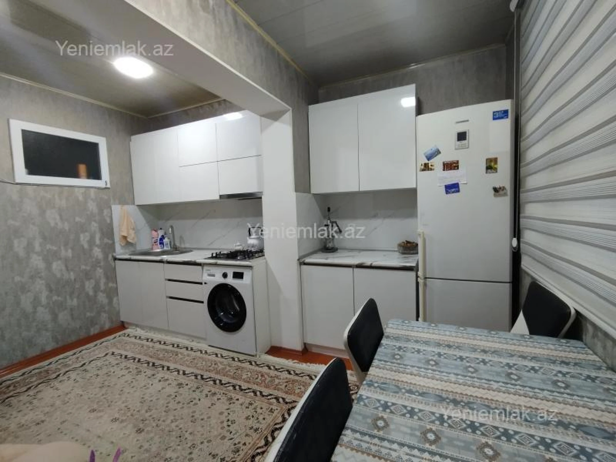Satılır 2 otaqlı köhnə tikili 65 m²