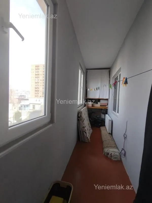 Satılır 2 otaqlı köhnə tikili 65 m²