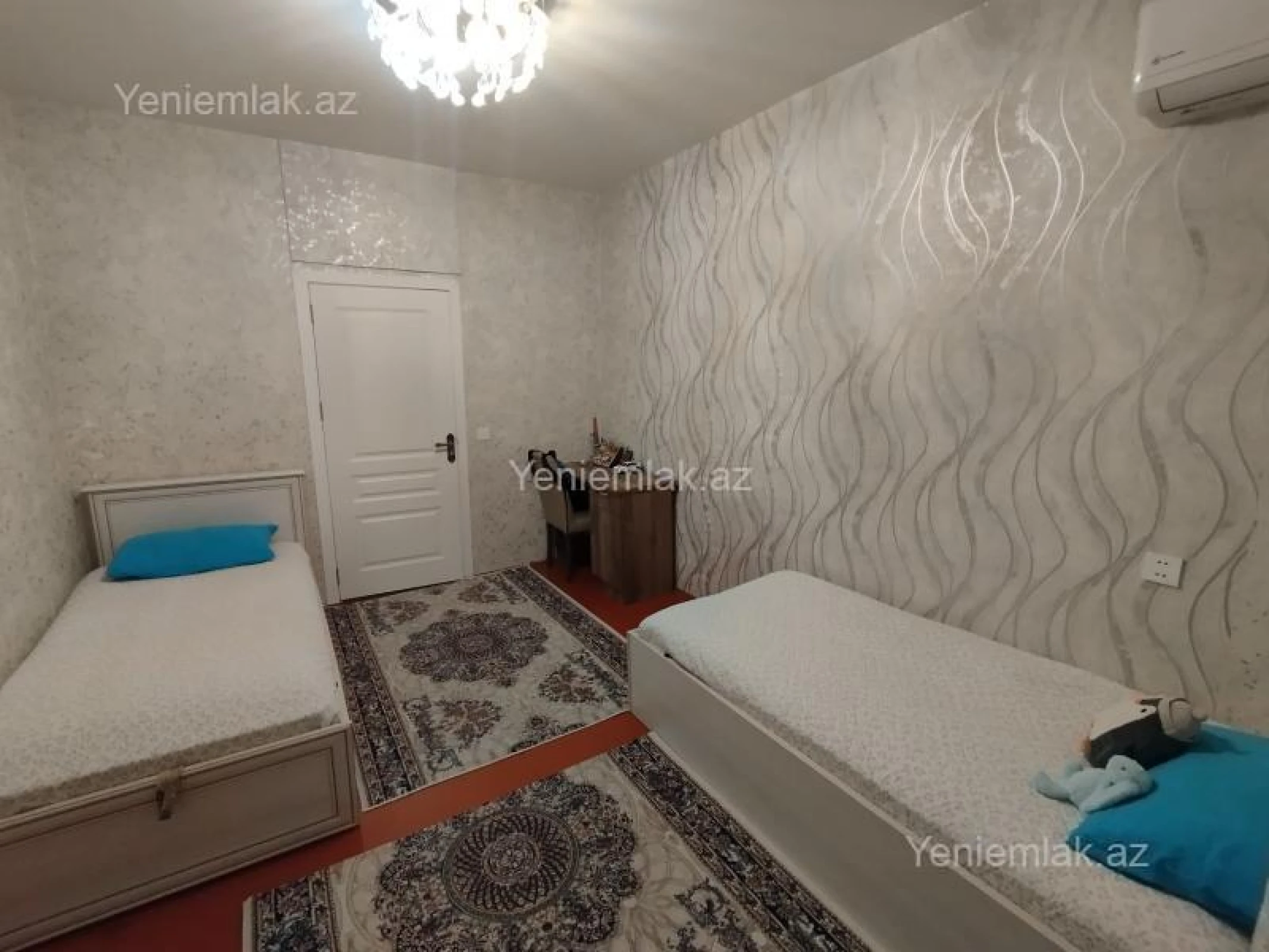 Satılır 2 otaqlı köhnə tikili 65 m²