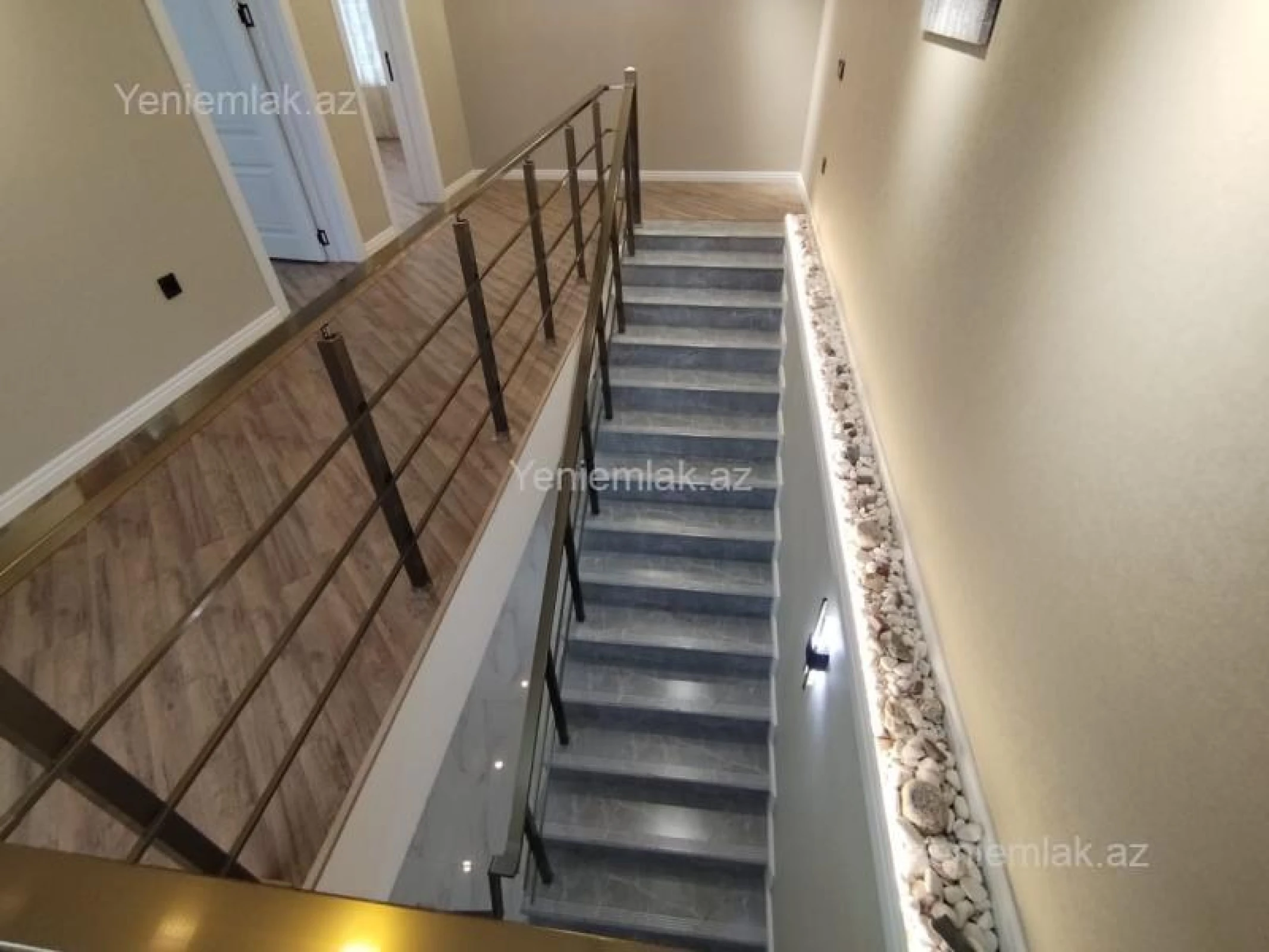 Satılır 4 otaqlı həyət evi 50 m²