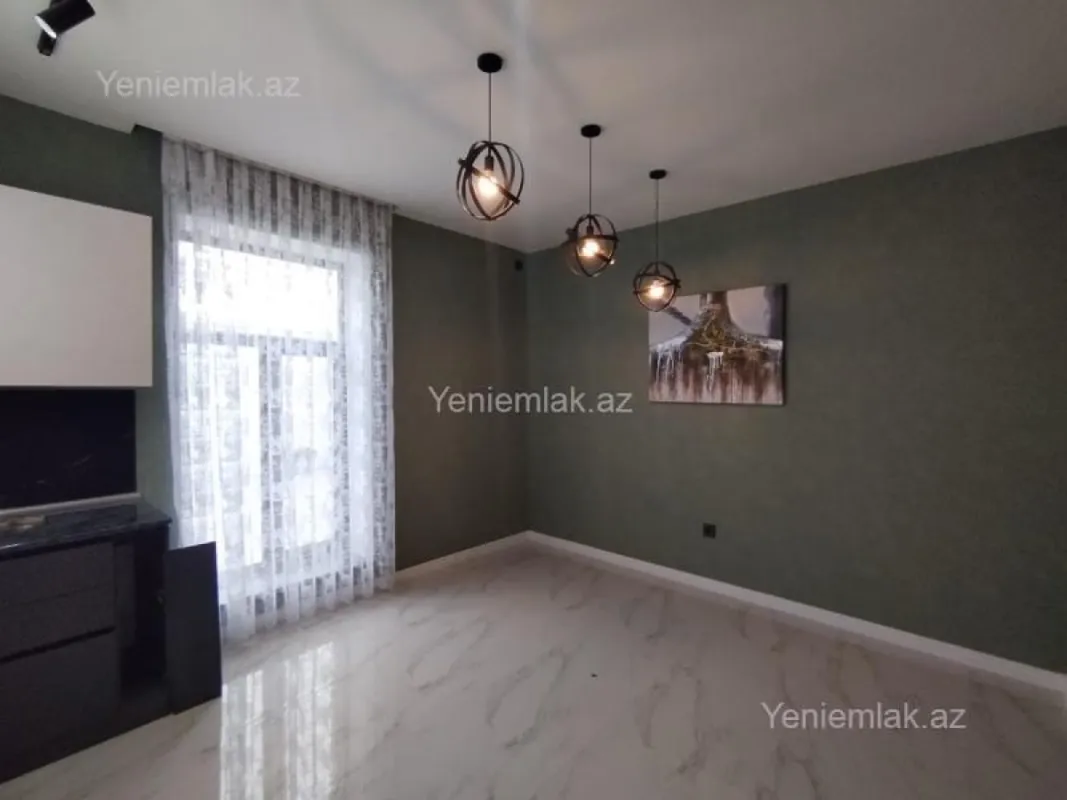 Satılır 4 otaqlı həyət evi 50 m²