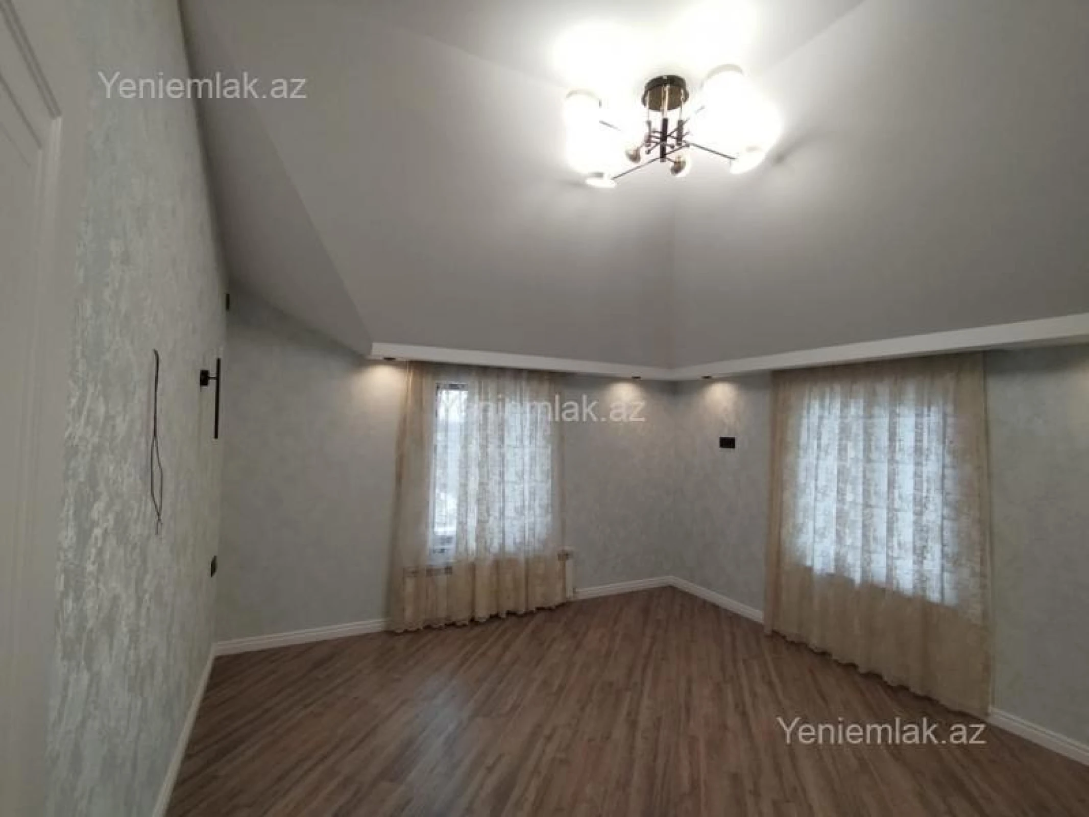 Satılır 4 otaqlı həyət evi 50 m²
