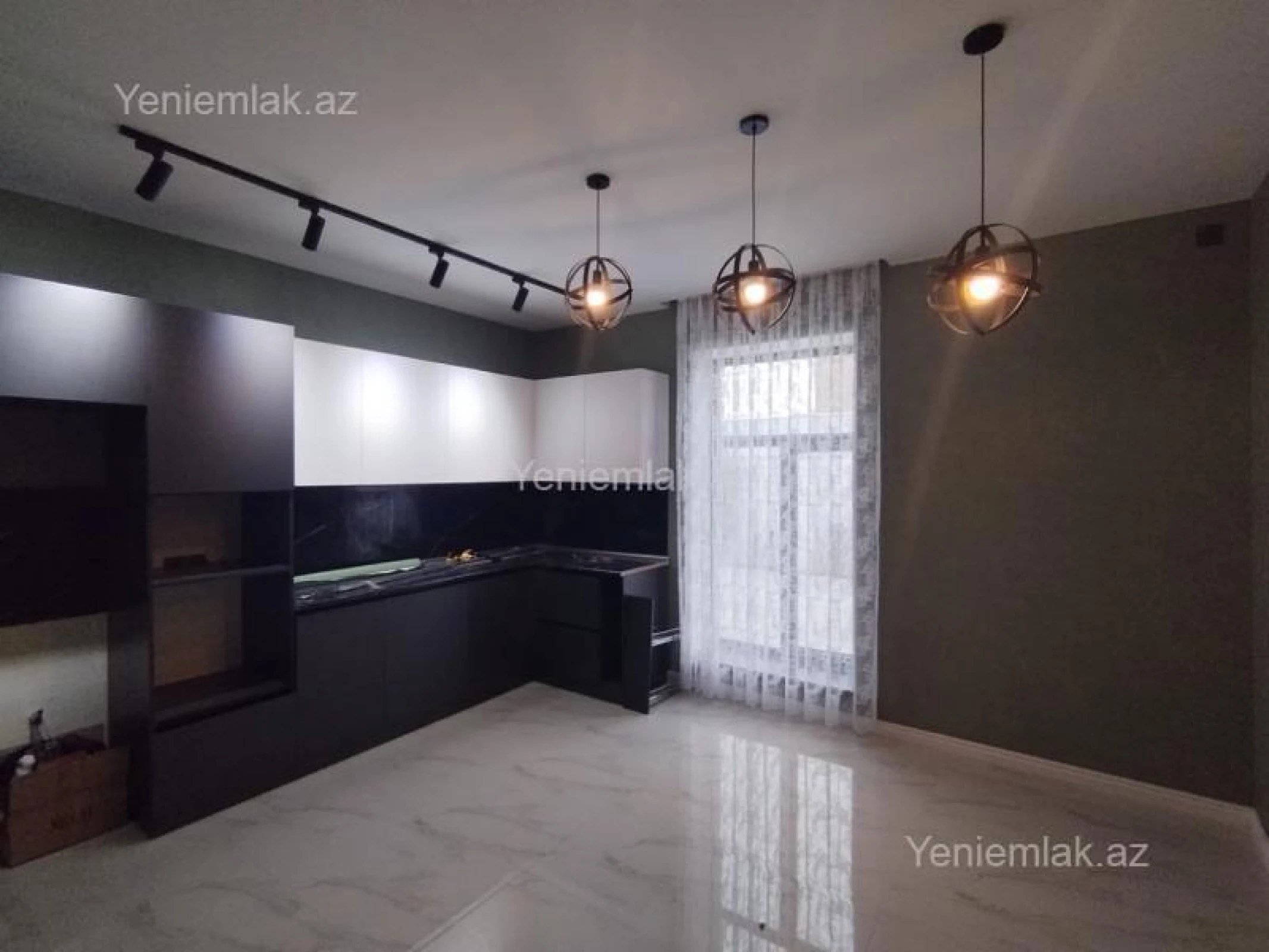 Satılır 4 otaqlı həyət evi 50 m²