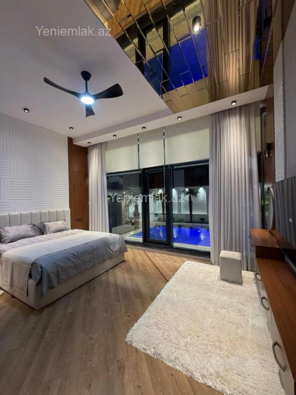 Satılır 4 otaqlı həyət evi 300 m²