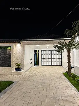 Satılır 4 otaqlı həyət evi 300 m²
