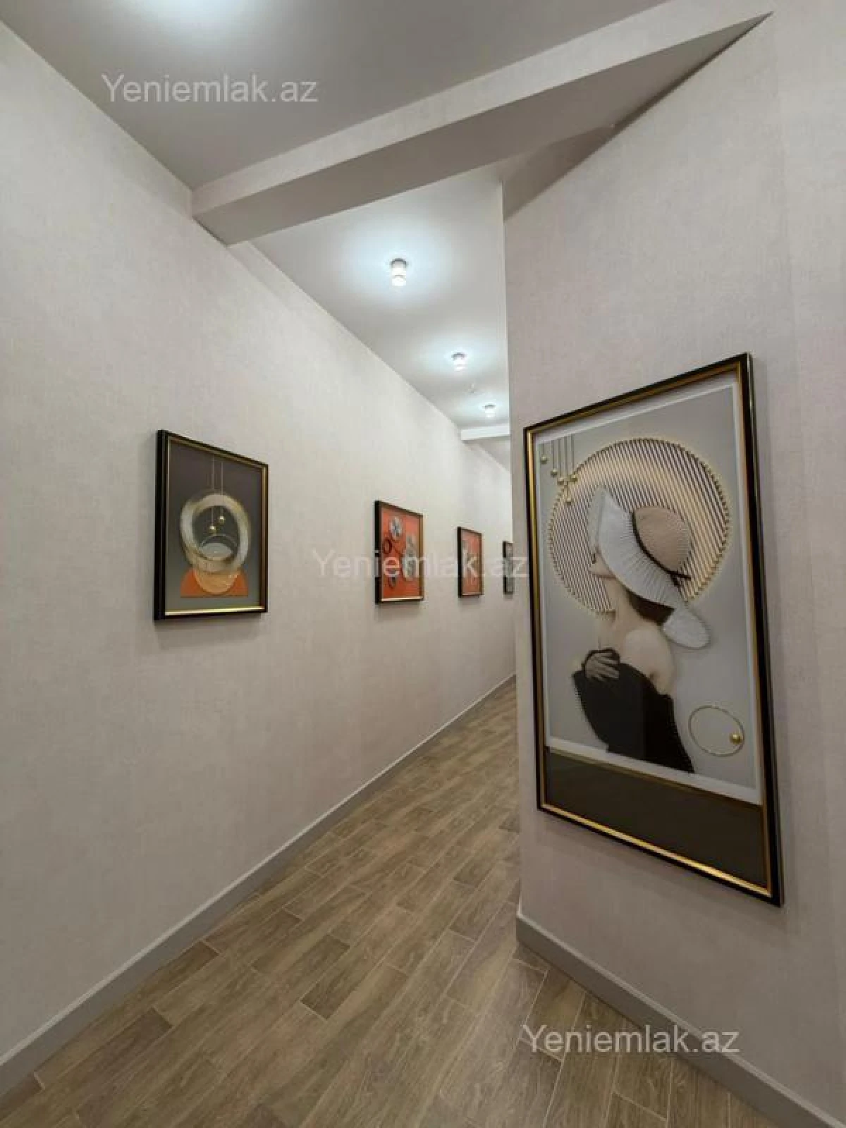 Satılır 4 otaqlı həyət evi 300 m²