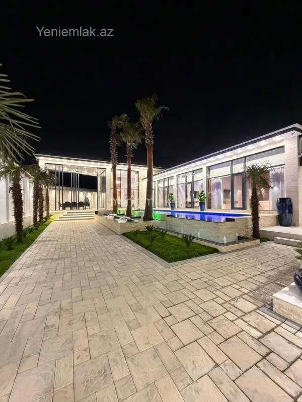 Satılır 4 otaqlı həyət evi 300 m²
