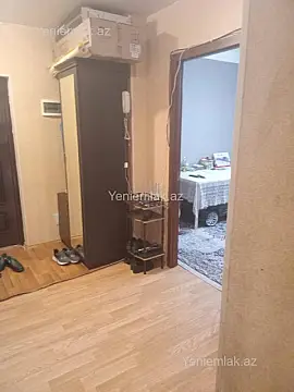 Satılır 3 otaqlı köhnə tikili 80 m²