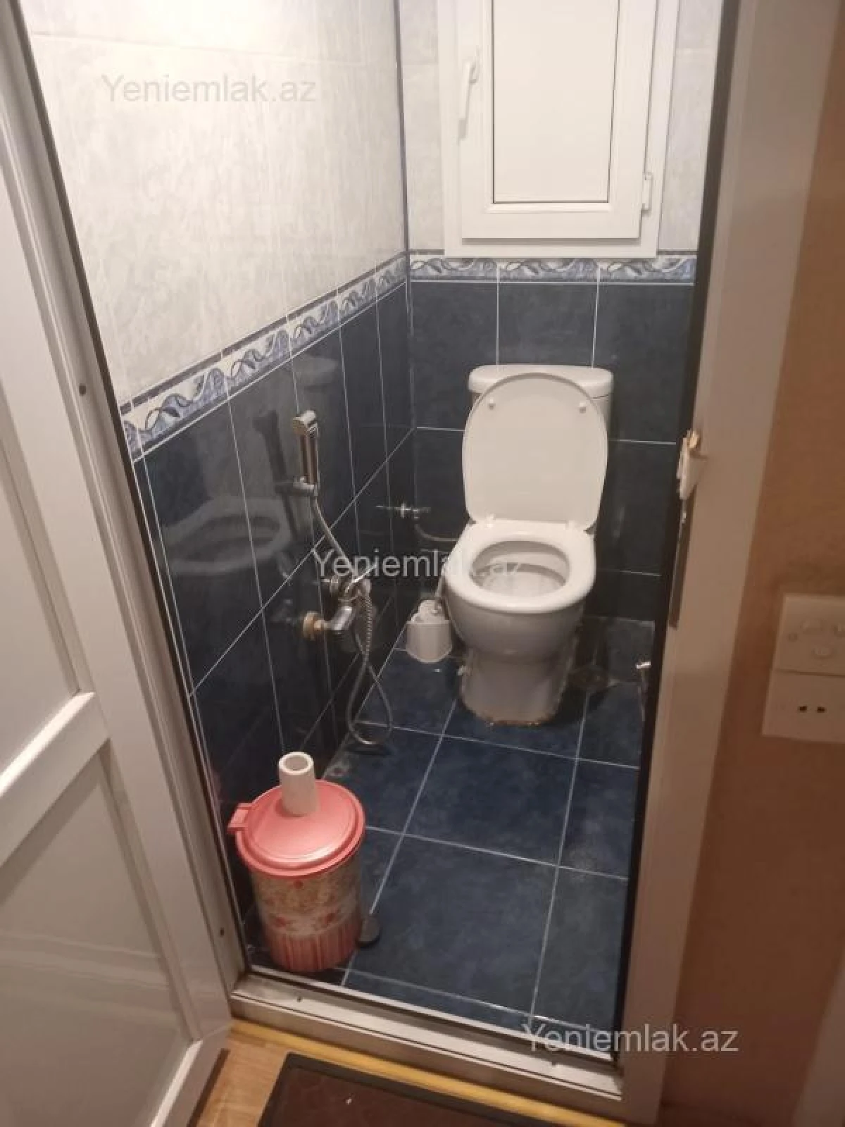 Satılır 3 otaqlı köhnə tikili 80 m²