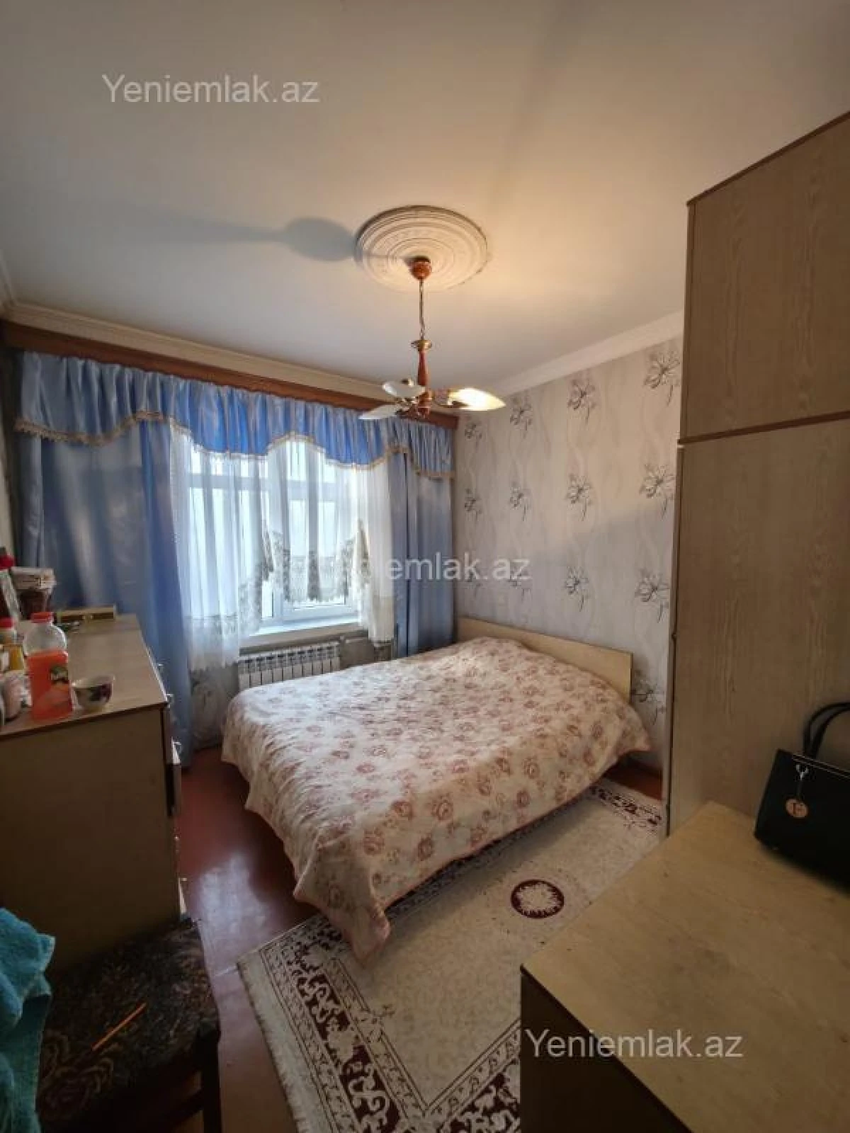 Satılır 6 otaqlı köhnə tikili 132 m²