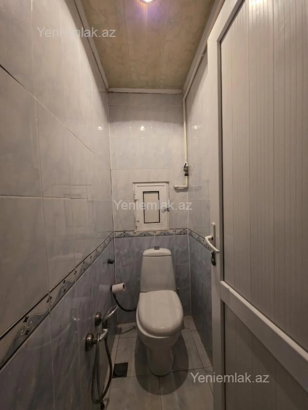 Satılır 6 otaqlı köhnə tikili 132 m²