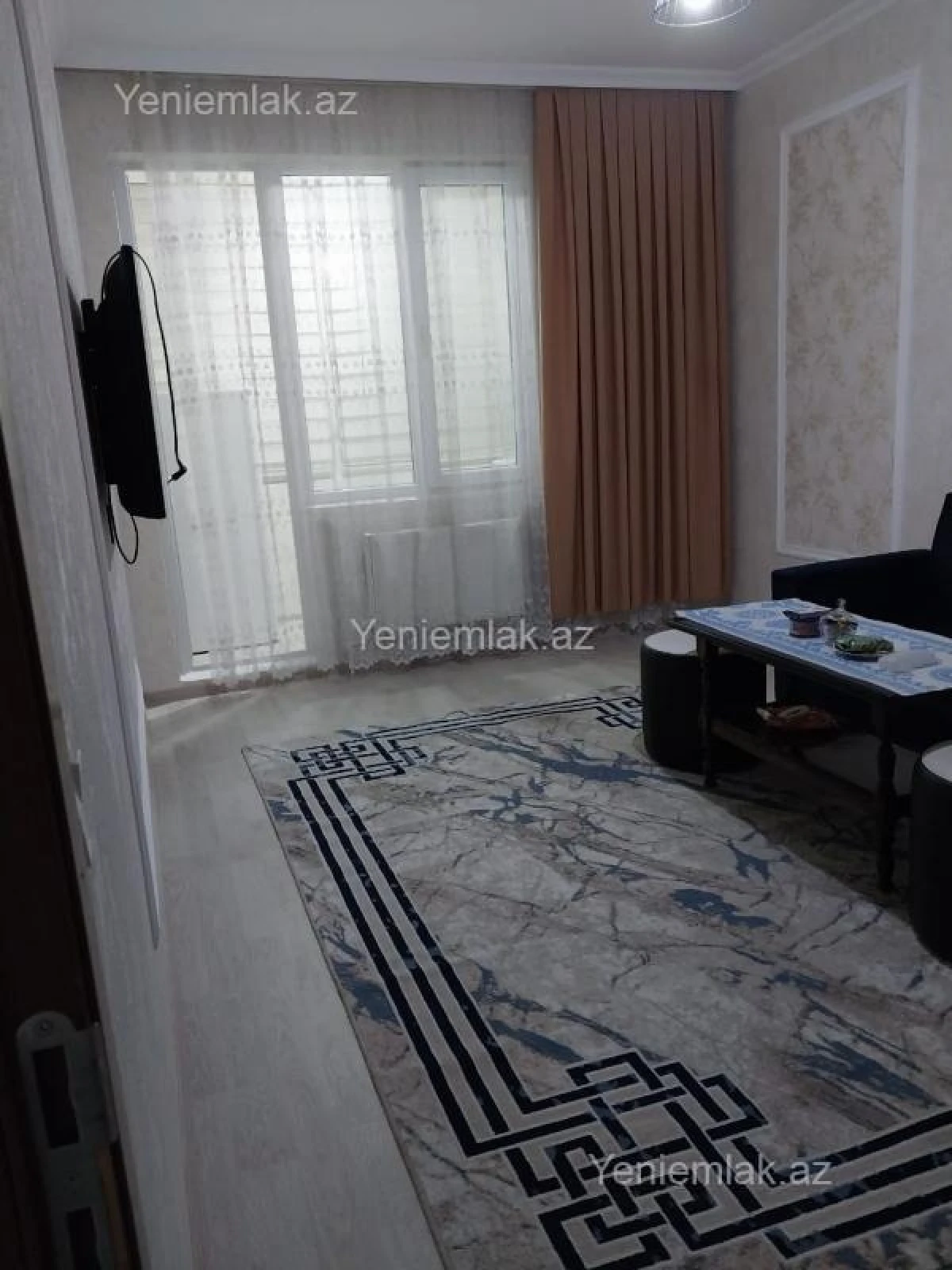 Satılır 2 otaqlı köhnə tikili 40 m²