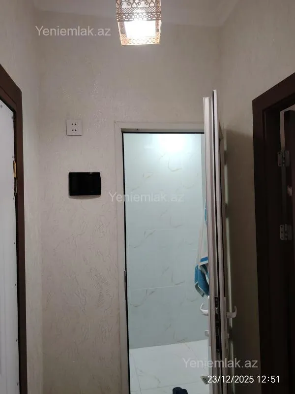 Satılır 2 otaqlı köhnə tikili 40 m²