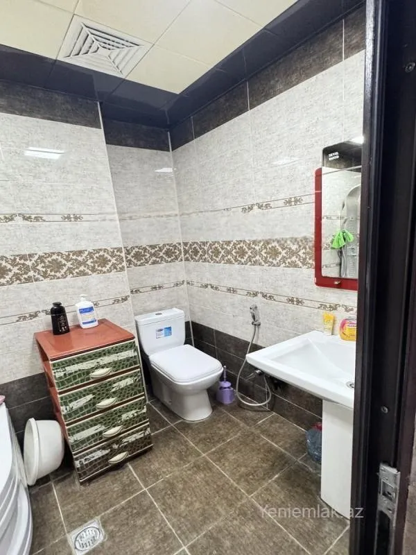 Satılır 2 otaqlı yeni tikili 55 m²