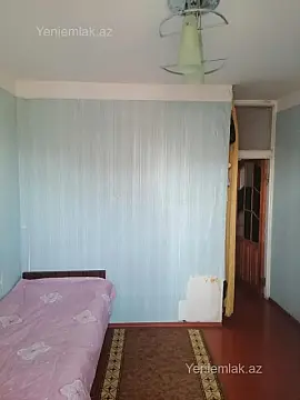 Satılır 3 otaqlı köhnə tikili 80 m²