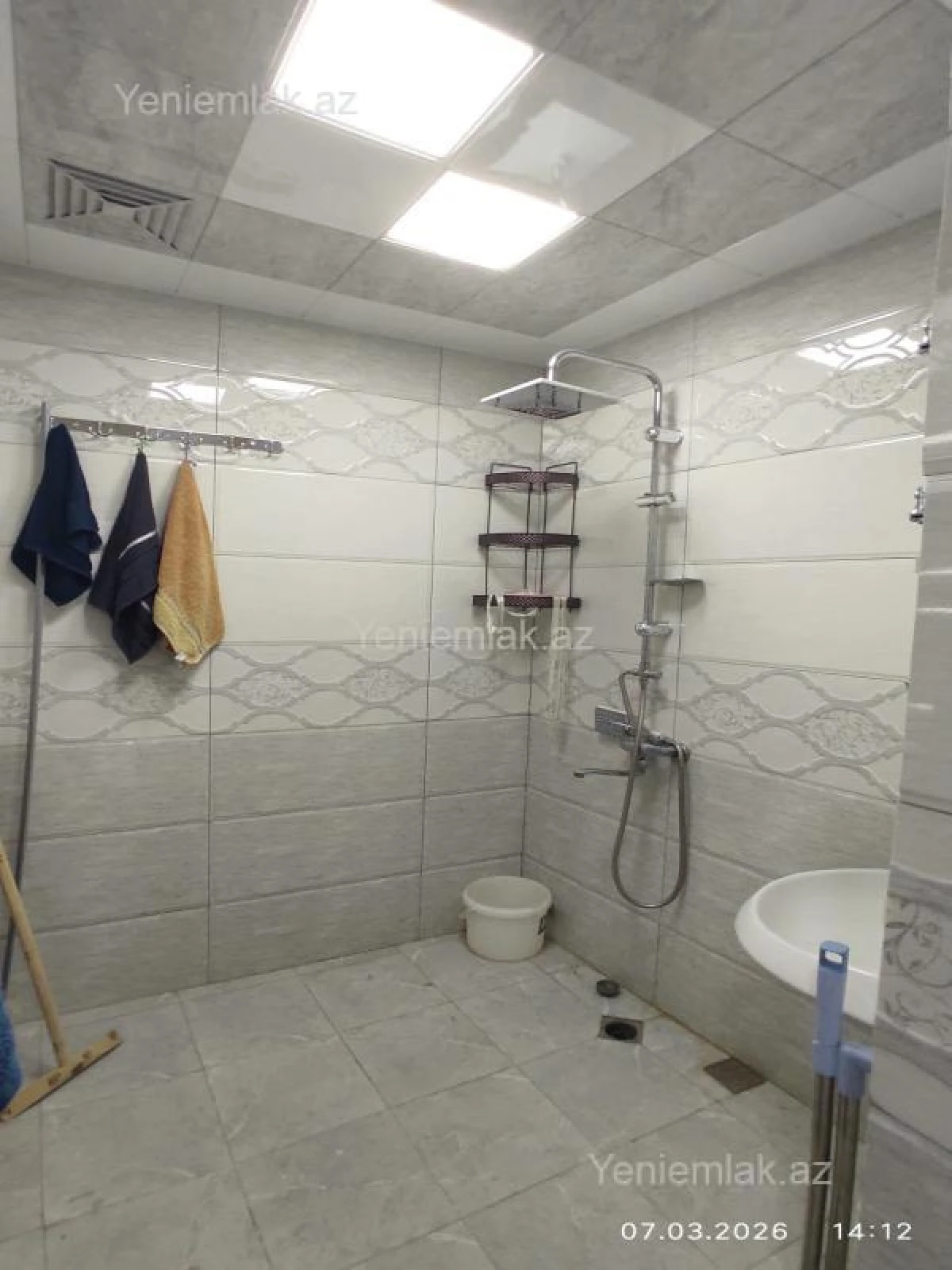 Satılır 3 otaqlı köhnə tikili 72 m²