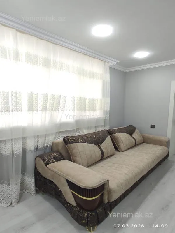 Satılır 3 otaqlı köhnə tikili 72 m²
