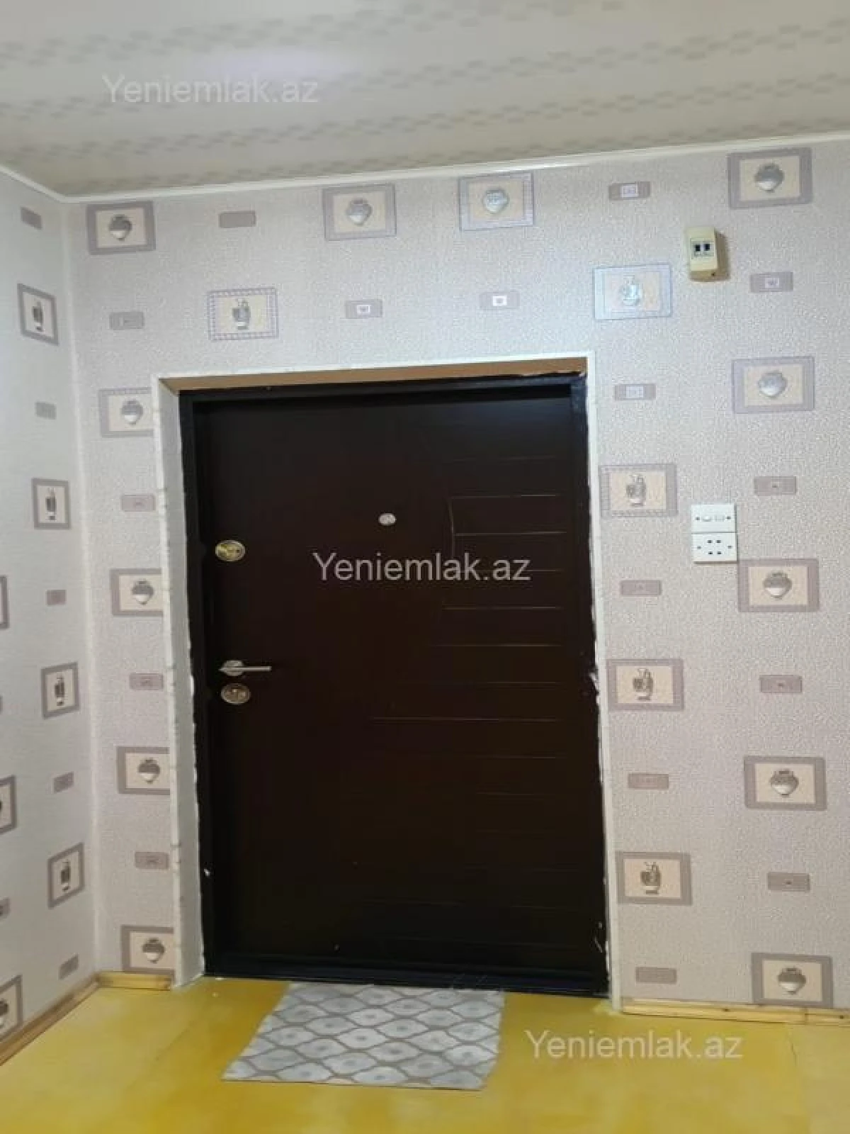 Satılır 2 otaqlı köhnə tikili 52 m²