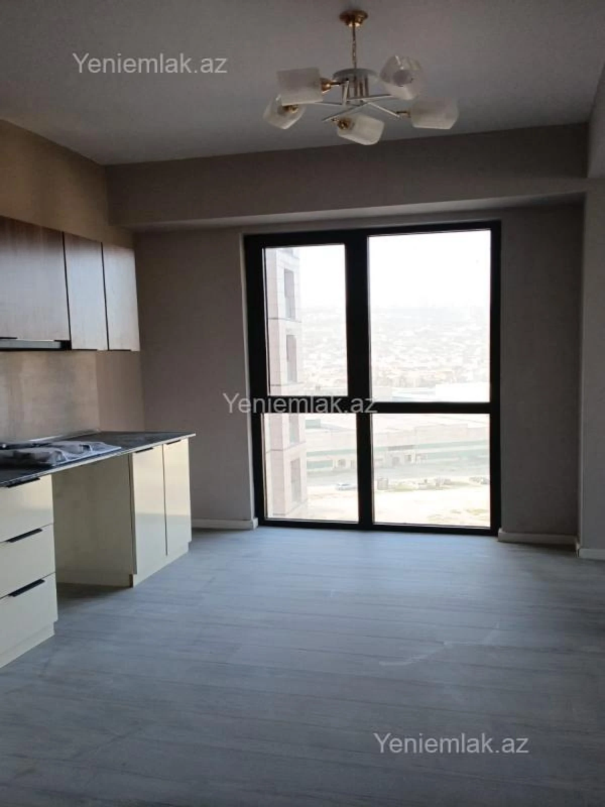 Satılır 3 otaqlı yeni tikili 80 m²