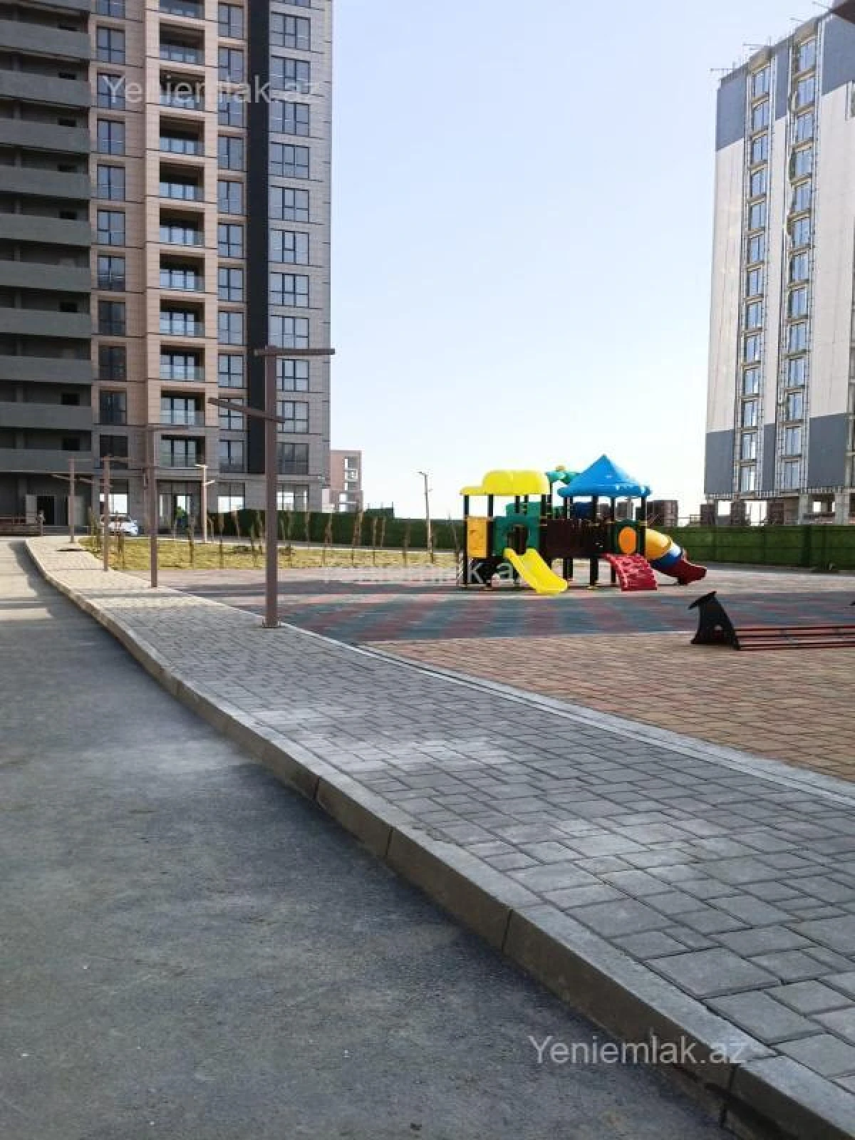 Satılır 3 otaqlı yeni tikili 80 m²